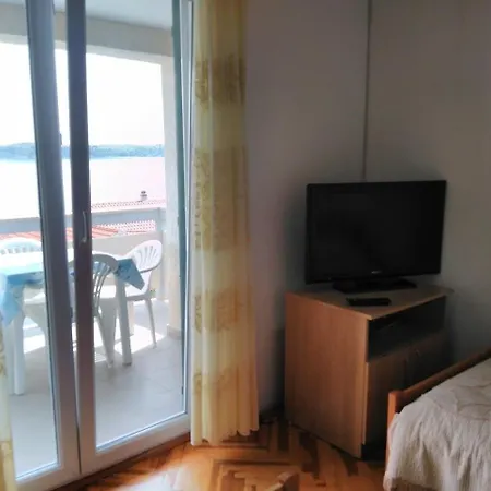 Davor Apartman *