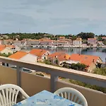 Davor Διαμέρισμα